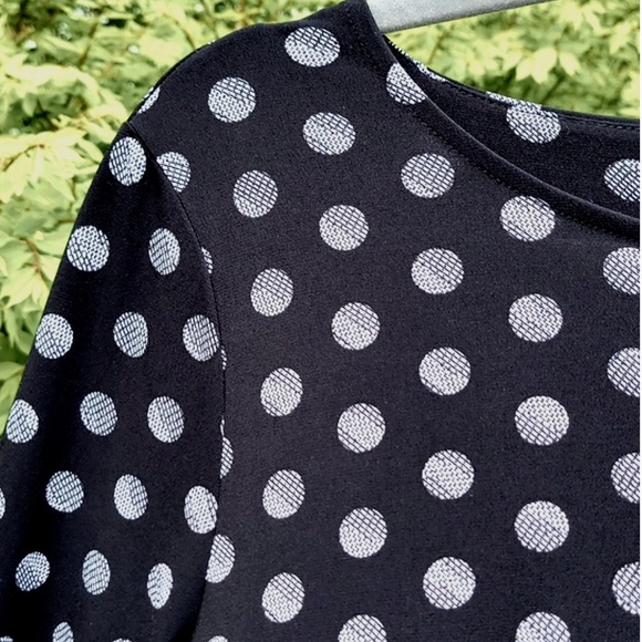🦋CHICO’s black & silver SOLAR DOTS asymmetrical 3/4 sleeve tunic size 1 - Picture 2 of 7